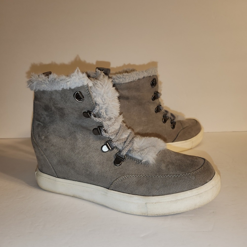 MADDEN GIRL Pulley Faux Suede Faux Fur Lined Sneaker Ankle Boot Women 7.5M Grey